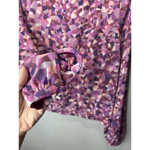 Cabi Kaleidoscope Blouse Size M Pink Purple Mosaic Long Sleeve Top Office - Picture 6 of 7